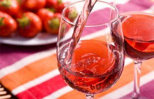 Il vino fragolino
