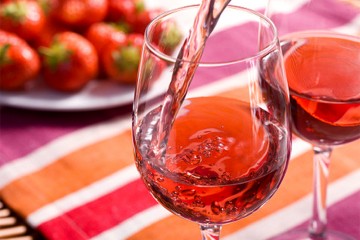 Il vino fragolino