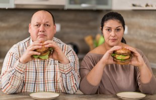 Donne a maggior rischio obesit&agrave;