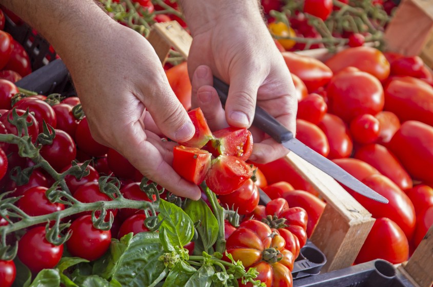 Pomodori in frigorifero: si o no? 