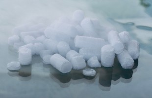Come usare il ghiaccio secco? 