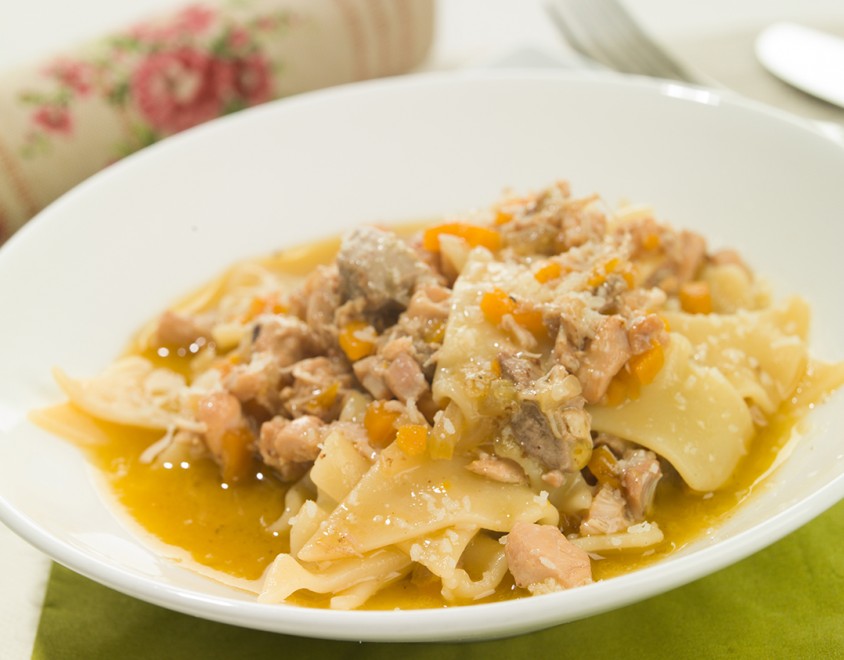 Maltagliati al rag&ugrave; di coniglio 