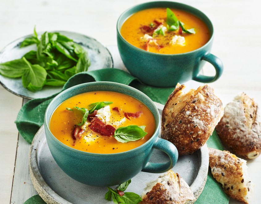 Crema di pomodorini, pancetta e burrata 