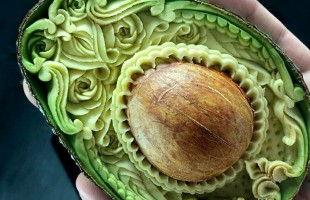 L'arte... nell'avocado