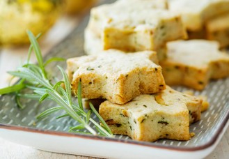 Biscottini olive e rosmarino 