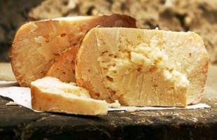 Il formaggio di fossa