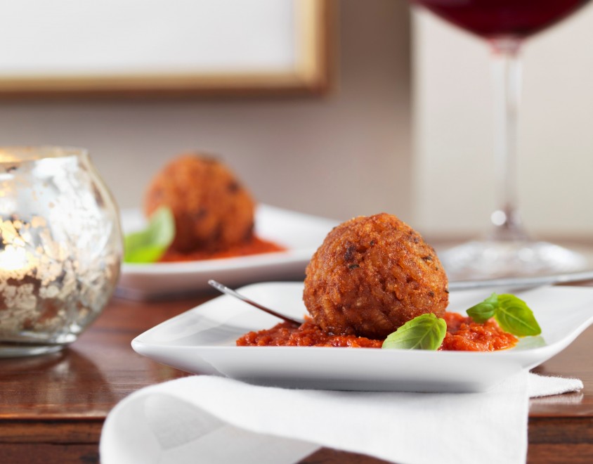 Mini arancine di riso al tonno 