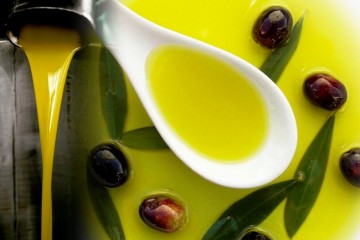 L&rsquo;assaggio dell&rsquo;olio