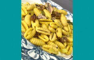Gnocchetti con sardine, zafferano e finocchi 