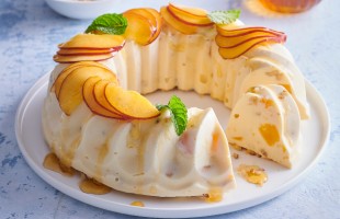 Ciambella gelata alle pesche