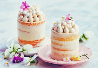 Nude cake nocciola e cappuccino