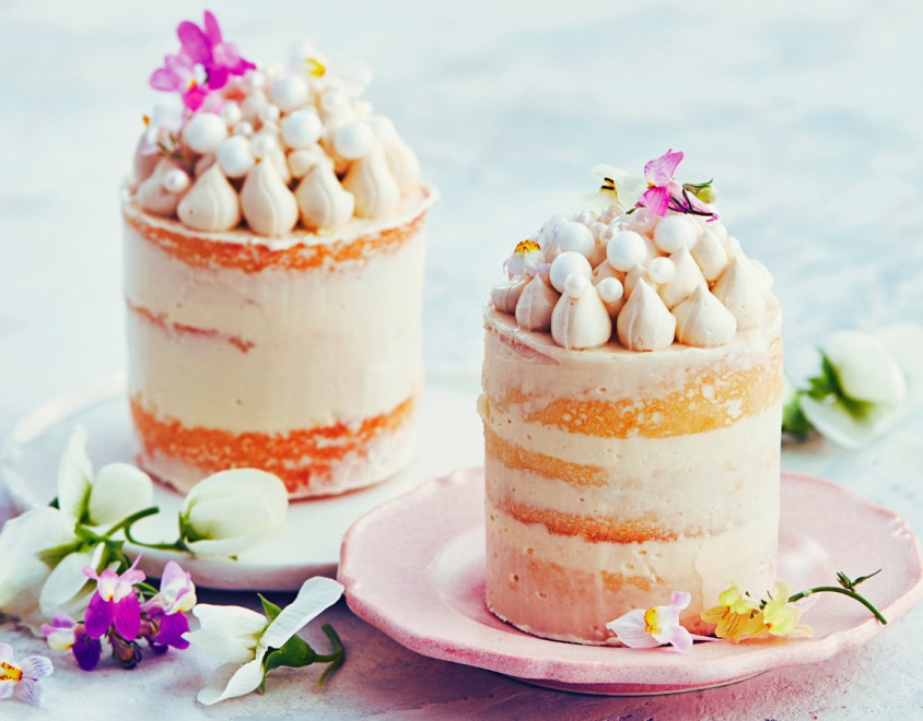 Nude cake nocciola e cappuccino