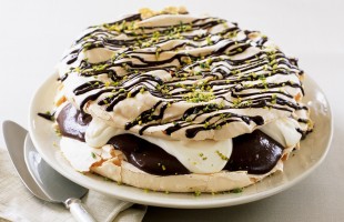 Pavlova pistacchio e cioccolato