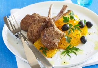 Costolette d'agnello alle nocciole