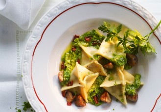 Fagottini di salsiccia con broccoli e castagne