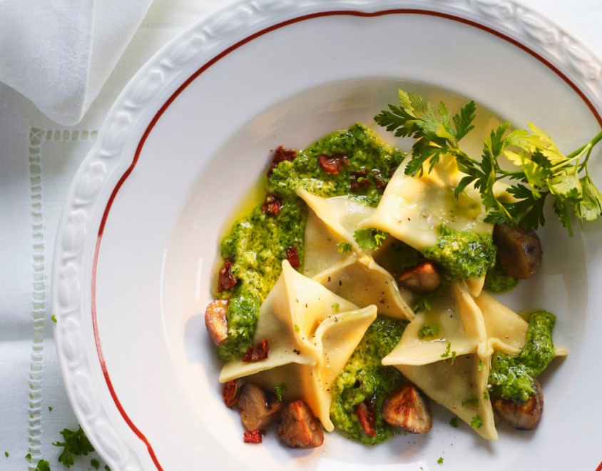 Fagottini di salsiccia con broccoli e castagne