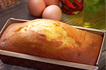 Plum cake...o pound cake?