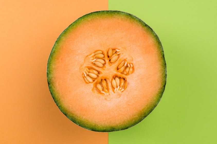 In cucina con il melone