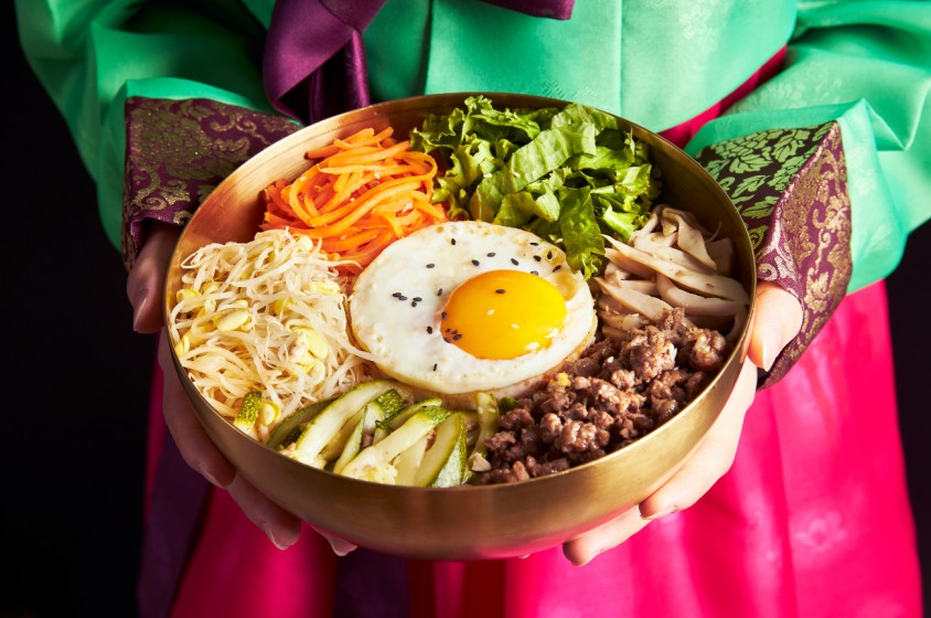 Un Bibimbap per cinque colori