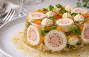 Aspic: storia in gelatina