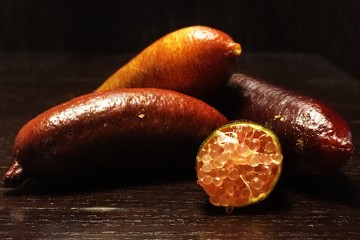 A tavola con il finger lime