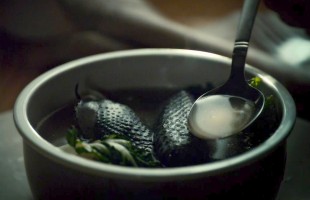 E il pollo si fa&hellip; nero