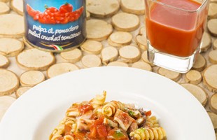 Fusilli al polpo con crudo di pomodoro
