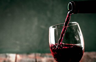 Salus per&hellip;vinum