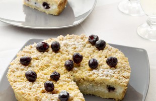 Scrigno di briciole, ricotta e amarene 
