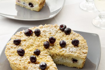 Scrigno di briciole, ricotta e amarene 