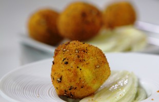 Polpettine di ricotta,  zafferano e broccoli