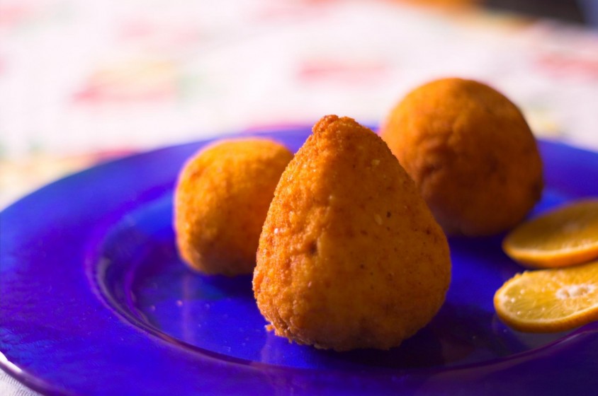 Arancino o arancina? 