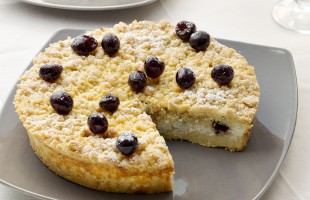 Scrigno di briciole, ricotta e amarene 