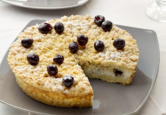 Scrigno di briciole, ricotta e amarene 