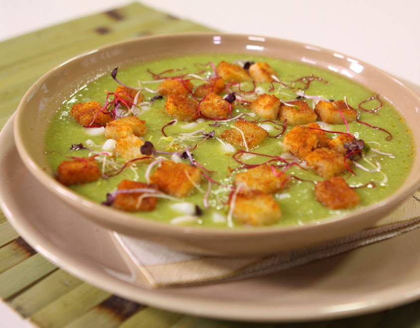 Passato di piselli e seppie scottate 