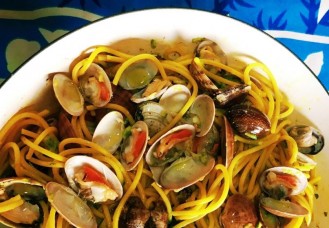 Spaghettoni zucchine e fasolari